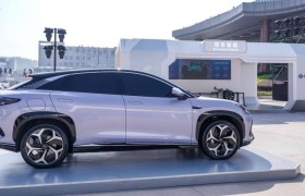 比亚迪重磅发布整车智能战略，新能源汽车的智能化该咋看？
